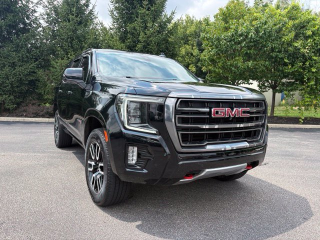 Used 2021 GMC Yukon AT4 w/ Rear Media and Nav Package AWD/4WD image 11