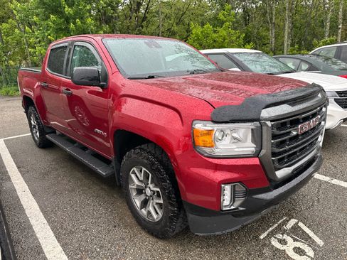 Used 2022 GMC Canyon AT4 w/ Driver Alert Package AWD/4WD image 2
