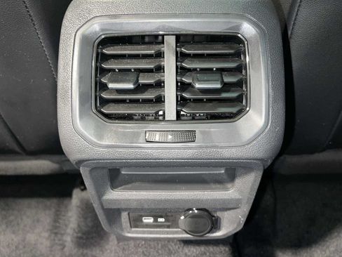 Used 2021 Volkswagen Tiguan SE R-Line AWD/4WD image 25