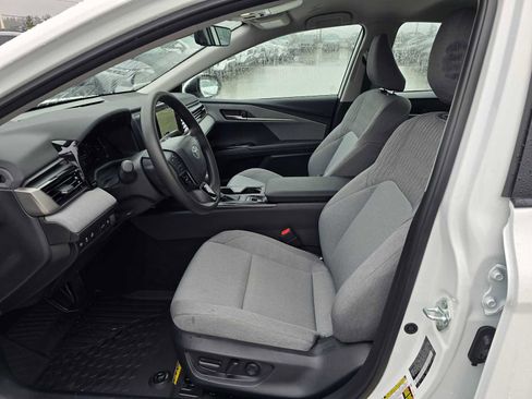 Certified 2025 Toyota Camry LE image 23