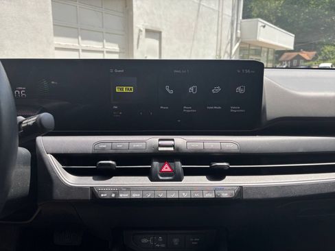Used 2025 Kia K4 FWD image 15