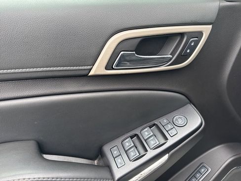 Used 2016 GMC Yukon Denali w/ Open Road Package image 30