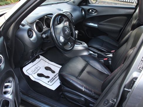 Used 2013 Nissan Juke SL w/ Midnight Edition AWD/4WD image 5