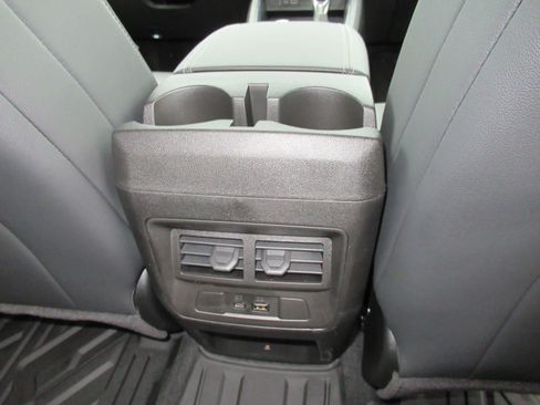 New 2026 GMC Canyon Elevation w/ Convenience Package AWD/4WD image 32
