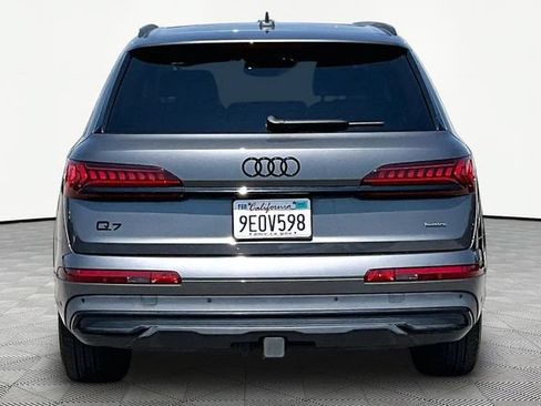 Used 2023 Audi Q7 3.0T Premium Plus w/ Premium Plus Package AWD/4WD image 4