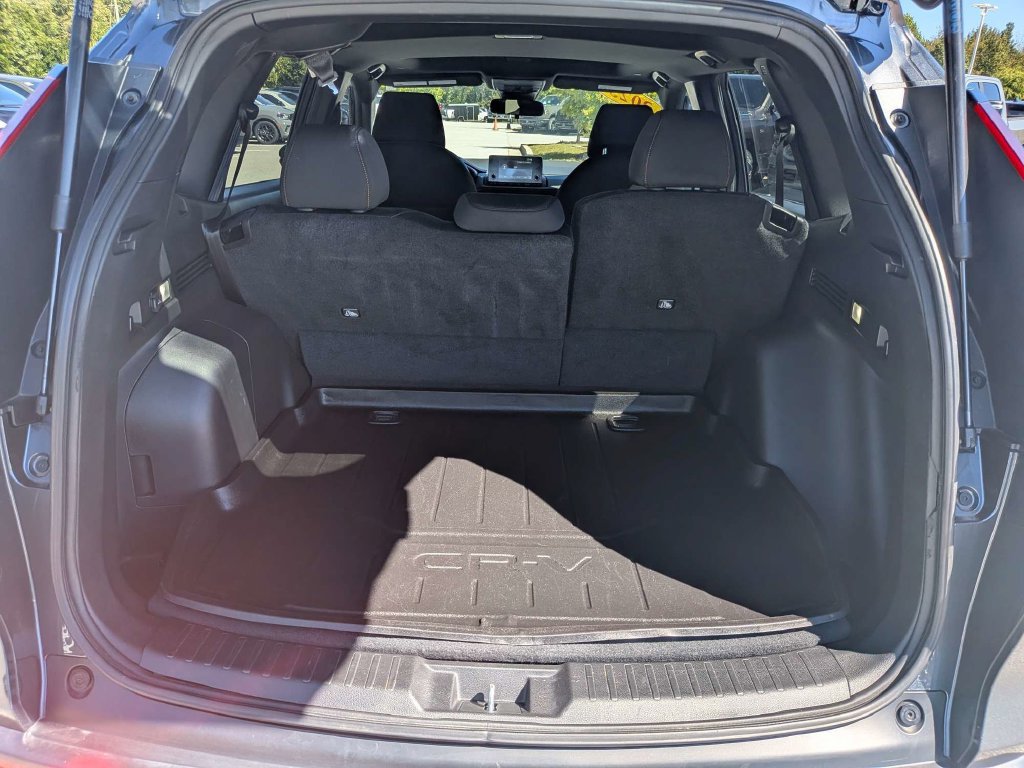 Used 2023 Honda CR-V Sport image 12
