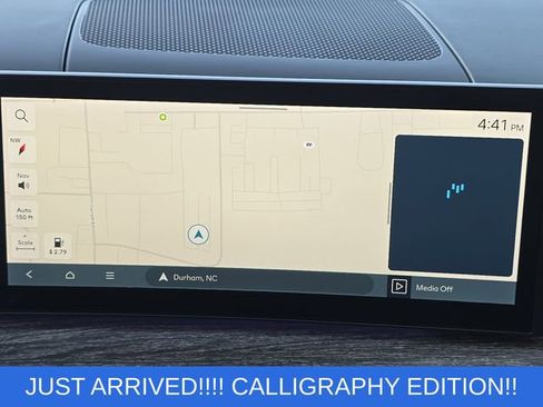 Used 2024 Hyundai Santa Fe Calligraphy AWD/4WD image 24