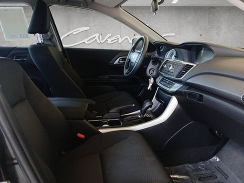 Used 2015 Honda Accord LX image 25