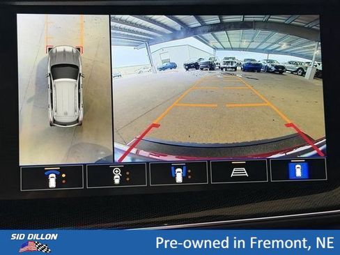 Certified 2022 Buick Envision Essence w/ Technology Package I AWD/4WD image 2