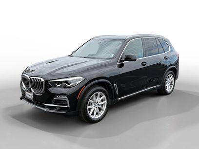 Used 2021 BMW X5 xDrive40i w/ Premium Package 2