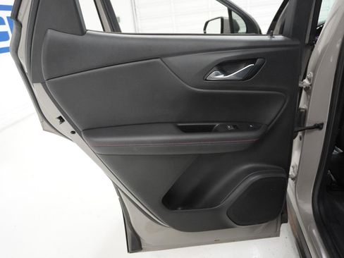 Used 2021 Chevrolet Blazer RS w/ Enhanced Convenience Package image 32