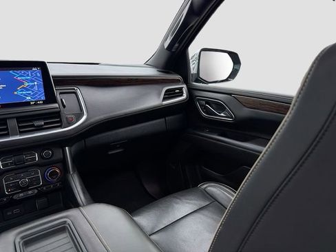 Used 2021 Chevrolet Tahoe Premier w/ Premium Package image 24