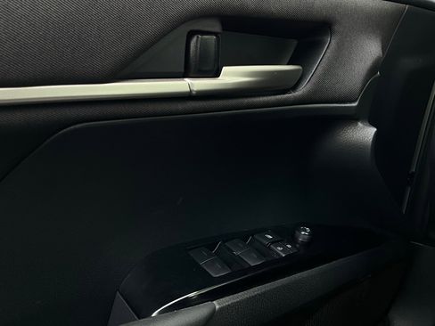 Used 2025 Toyota Camry LE image 20