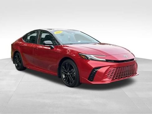Certified 2025 Toyota Camry XSE AWD/4WD image 7