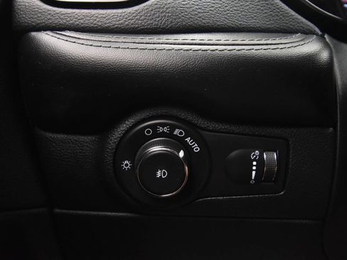 Used 2021 Dodge Durango GT image 30