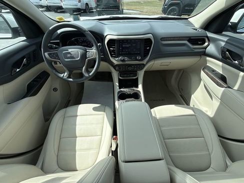 Certified 2023 GMC Acadia Denali w/ Denali Ultimate Package AWD/4WD image 21