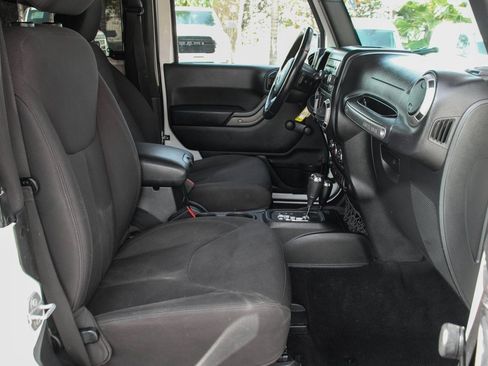 Used 2015 Jeep Wrangler Sport w/ Quick Order Package 24S image 32