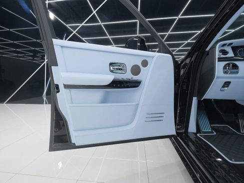 Used 2026 Rolls-Royce Phantom Sedan RWD image 69
