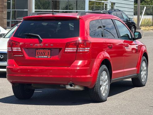 Used 2020 Dodge Journey SE w/ SE Popular Equipment Group FWD image 5