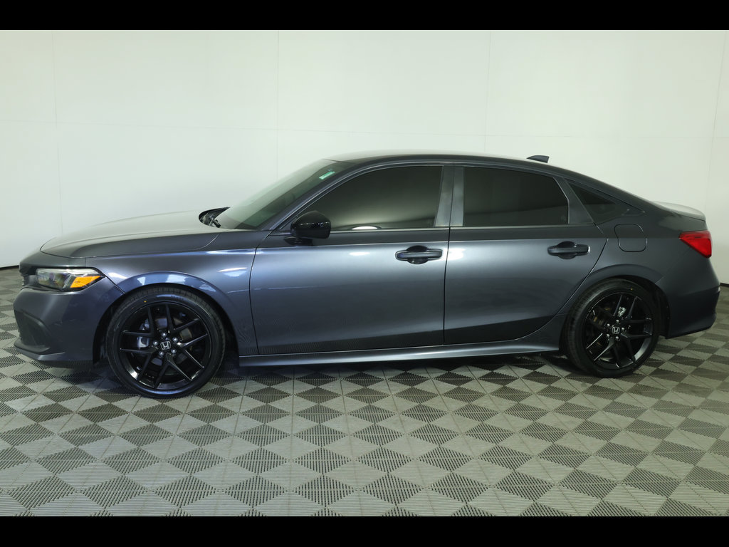 Used 2023 Honda Civic Sport image 14