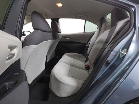 Used 2021 Toyota Corolla L image 22