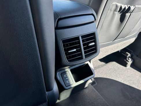 Used 2025 Kia Seltos EX image 28