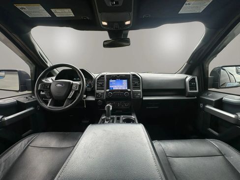 Used 2019 Ford F150 XLT w/ Equipment Group 302A Luxury AWD/4WD image 15