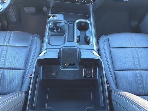 Used 2024 Chevrolet Silverado 1500 High Country w/ Technology Package image 35