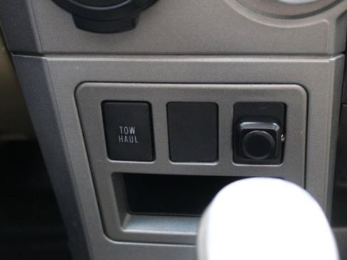 Used 2010 Toyota Sequoia Limited image 20