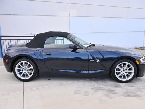 Used 2007 BMW Z4 3.0i RWD image 14