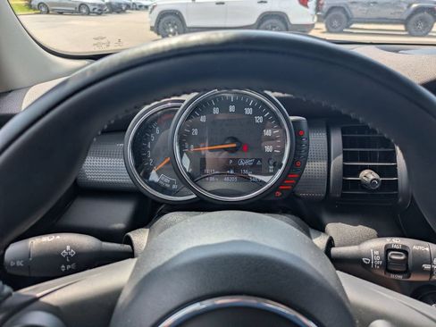 Used 2017 MINI Cooper 2-Door Hardtop FWD image 16