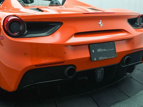 Certified 2019 Ferrari 488 Spider image 20