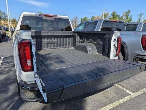 New 2026 GMC Sierra 1500 SLT w/ SLT Premium Plus Package image 7