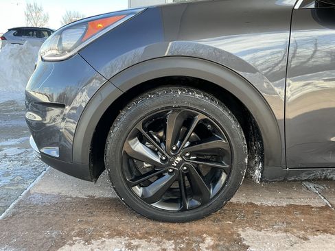 Used 2018 Kia Niro EX w/ Option Group 020 image 25