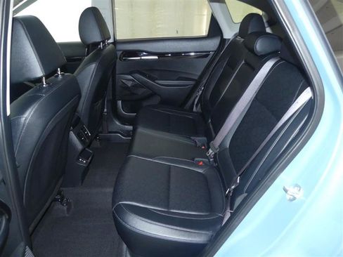 Used 2024 Kia Seltos SX w/ SX Sunroof Package AWD/4WD image 24