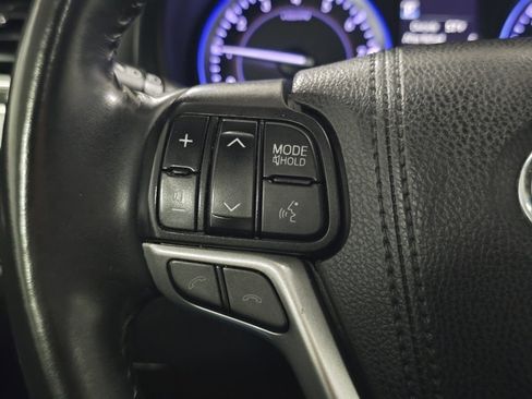 Used 2019 Toyota Highlander SE AWD/4WD image 31