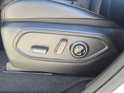 New 2026 Jeep Grand Cherokee Limited w/ Limited Altitude Package RWD image 16