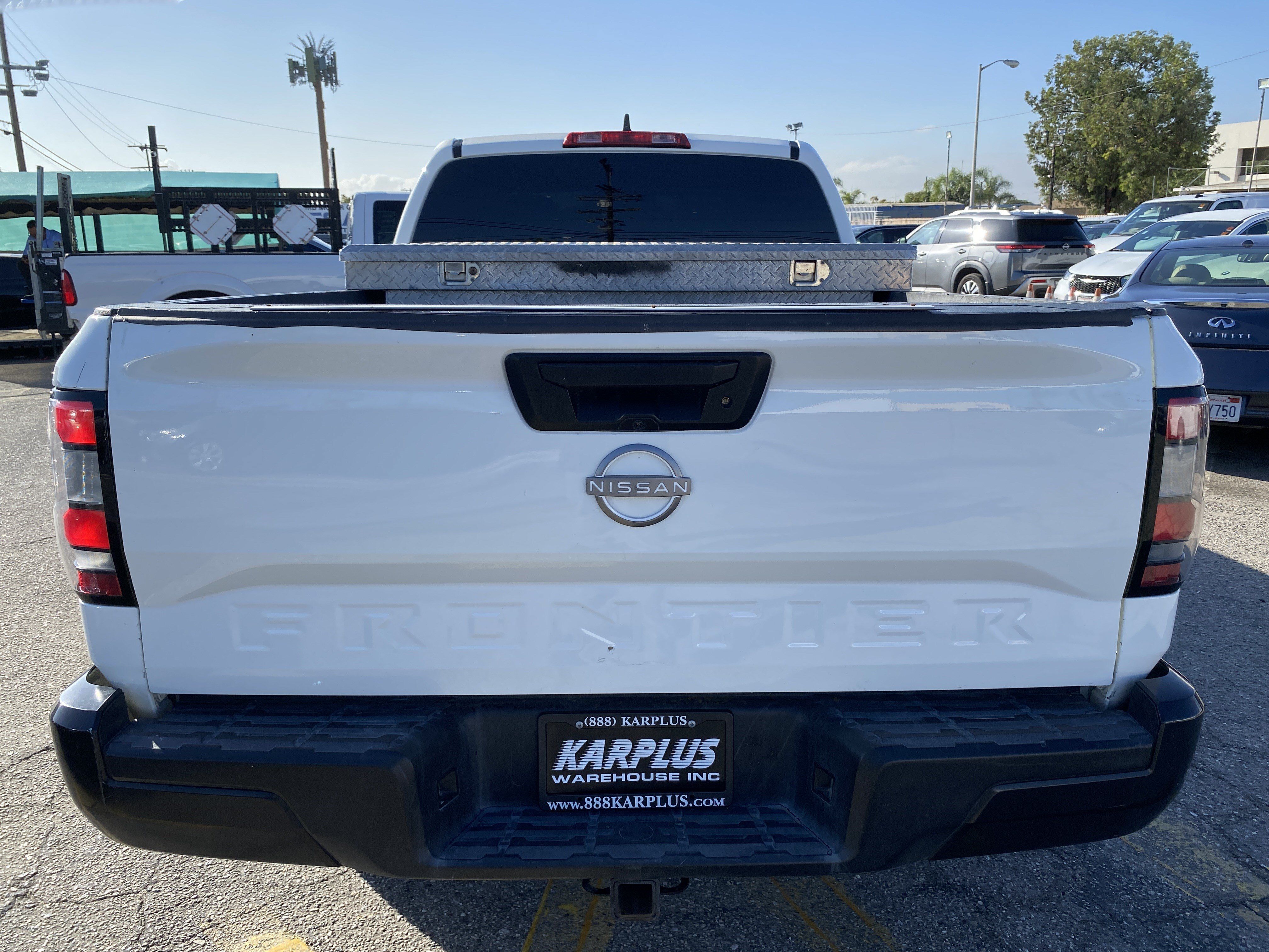 Used 2024 Nissan Frontier S RWD image 12
