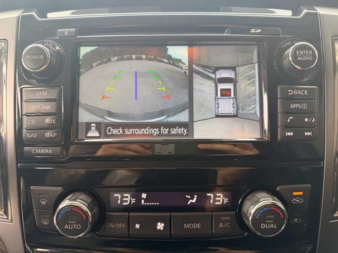 Used 2017 Nissan Titan Platinum Reserve AWD/4WD image 21