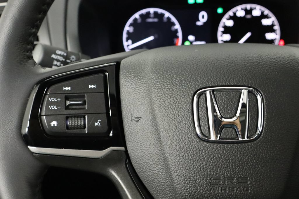 Used 2026 Honda Odyssey Elite image 8