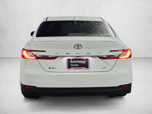 New 2026 Toyota Camry LE image 8