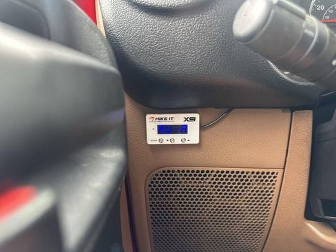 Used 2015 Jeep Wrangler Unlimited Sahara AWD/4WD image 39