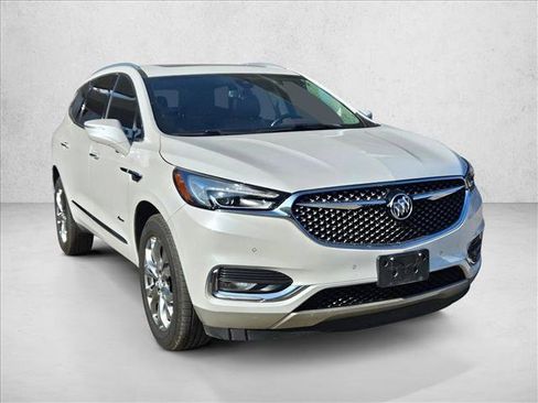 Used 2019 Buick Enclave Avenir image 3