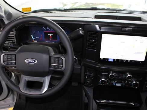 Used 2026 Ford F450 Lariat AWD/4WD image 29