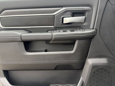 New 2026 RAM 2500 Big Horn AWD/4WD image 10