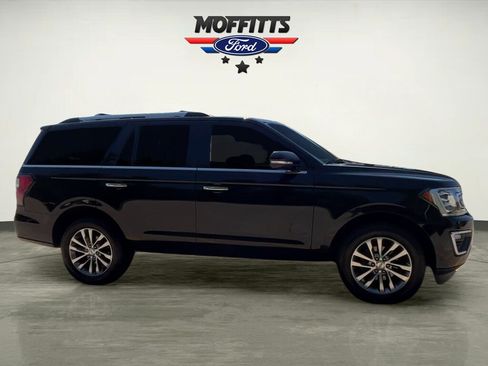 Used 2018 Ford Expedition Limited w/ Equipment Group 301A AWD/4WD image 6