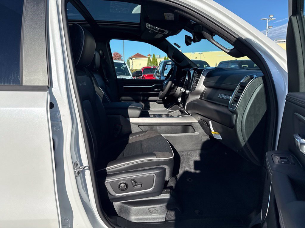 New 2027 RAM 1500 Laramie AWD/4WD image 27