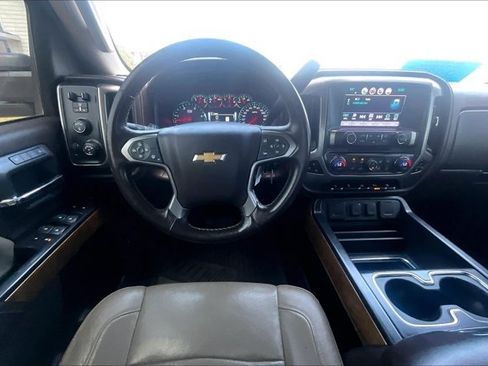 Used 2019 Chevrolet Silverado 2500 LTZ w/ Duramax Plus Package AWD/4WD image 8