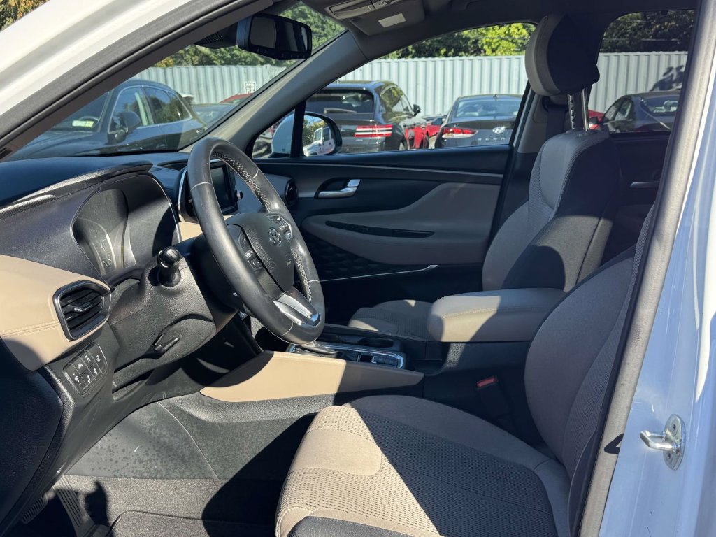 Used 2020 Hyundai Santa Fe SEL w/ Convenience Package AWD/4WD image 17