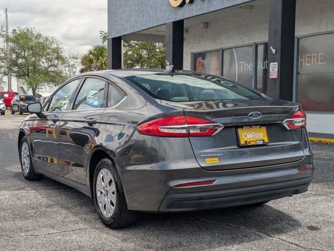 Used 2020 Ford Fusion S FWD image 7